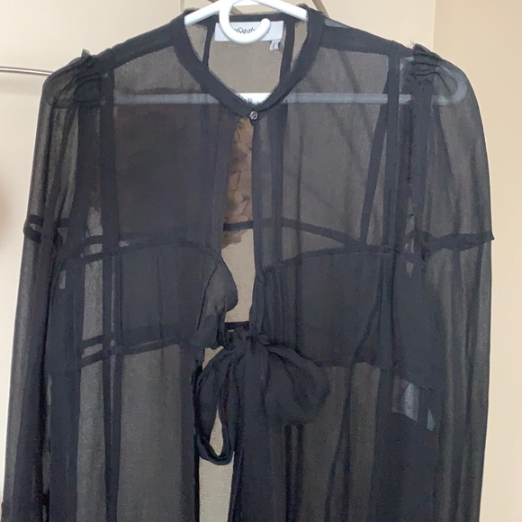 - Silk Yves Saint Laurent Blouse - - Picture 2 of 16